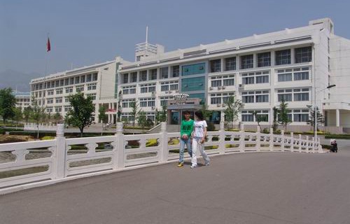 泰山职业技术学院