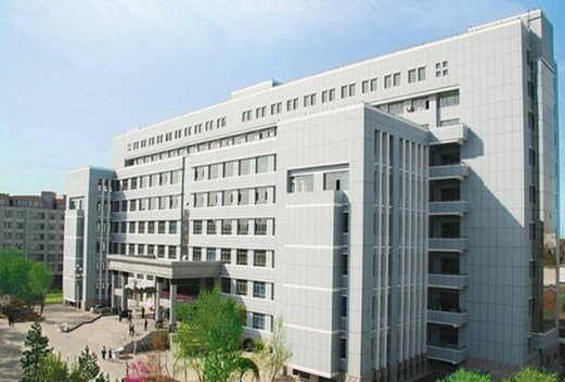 曲阜远东职业技术学院