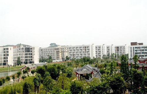 柳州地区技工学校