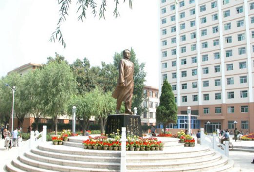忻州师范学院附属外国语中学