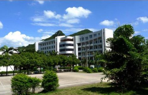 拜泉县职业教育中心学校